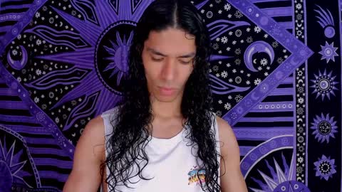 Snapshot of willy_veins chatting on January 2025 01:47:01 PM willy_veins online show from January 2025 01:47:01 PM