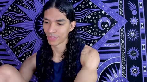 Snapshot of willy_veins chatting on January 2025 11:43:02 AM willy_veins online show from January 2025 11:43:02 AM