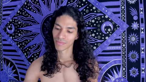 Snapshot of willy_veins chatting on January 2025 04:29:01 AM willy_veins online show from January 2025 04:29:01 AM
