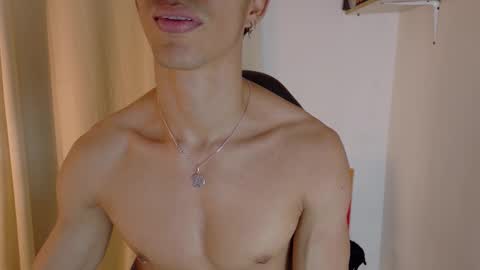 Snapshot of willy_veins chatting on October 2025 04:19:01 PM willy_veins online show from October 2025 04:19:01 PM