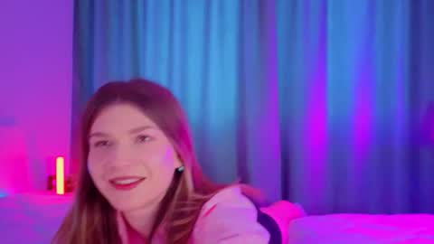 Vicki3 online show from February 2026 09:30:02 AM