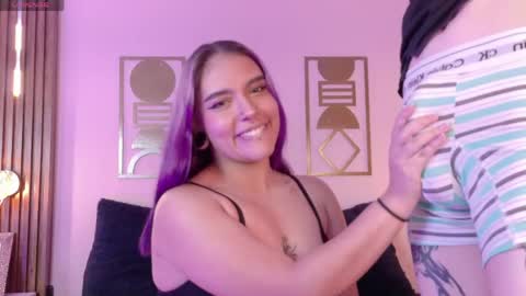 Snapshot of winchester_hanna chatting on April 2026 08:43:01 PM Winchester Hanna online show from April 2026 08:43:01 PM