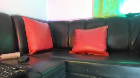 winderling online show from November 2025 07:45:02 PM