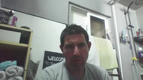 Snapshot of windowpane5 chatting on October 2025 08:09:02 PM windowpane online show from October 2025 08:09:02 PM