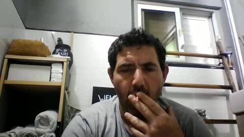 Snapshot of windowpane5 chatting on May 2026 08:25:02 PM windowpane online show from May 2026 08:25:02 PM