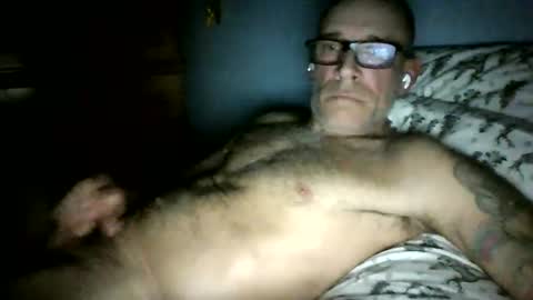 wingnutt765733498294 online show from April 2026 07:25:02 AM
