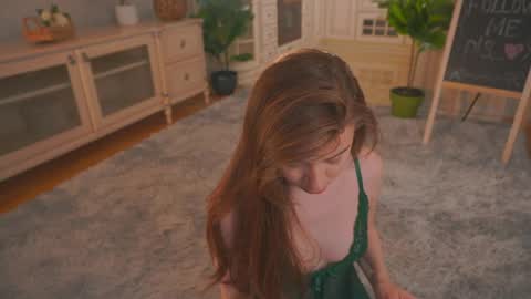 Lillian online show from May 2026 03:48:01 AM