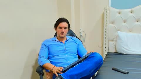 Snapshot of wiston_cox chatting on February 2026 12:54:02 PM Wiston online show from February 2026 12:54:02 PM