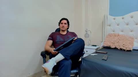 Snapshot of wiston_cox chatting on February 2026 01:33:02 PM Wiston online show from February 2026 01:33:02 PM