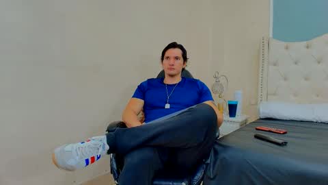 Snapshot of wiston_cox chatting on March 2026 01:15:01 PM Wiston online show from March 2026 01:15:01 PM