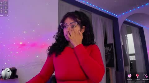     Luna Violeta  A r t i s t  online show from March 2025 10:54:01 PM