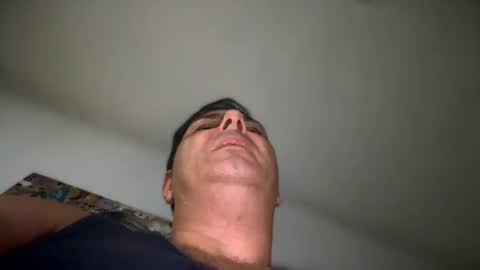 Snapshot of witebull83 chatting on December 2024 02:44:01 PM Witebull online show from December 2024 02:44:01 PM