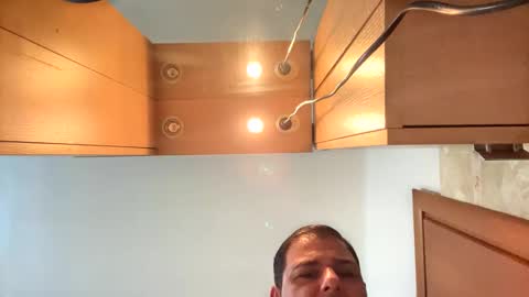 Snapshot of witebull83 chatting on February 2026 08:43:02 AM Witebull online show from February 2026 08:43:02 AM