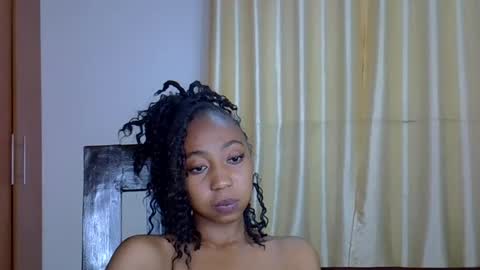 girlie o online show from March 2025 01:23:01 AM