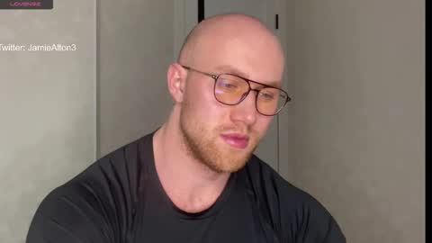 Wlademar online show from December 2025 12:17:02 AM