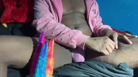 YourDaddys Son online show from February 2026 06:37:02 PM