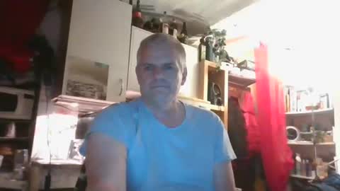 Snapshot of wohnung_at chatting on December 2024 12:01:02 PM wohnung_at online show from December 2024 12:01:02 PM