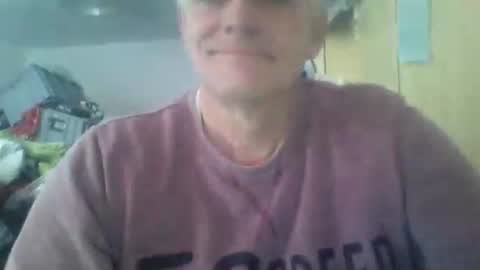 Snapshot of wohnung_at chatting on December 2025 10:35:02 AM wohnung_at online show from December 2025 10:35:02 AM