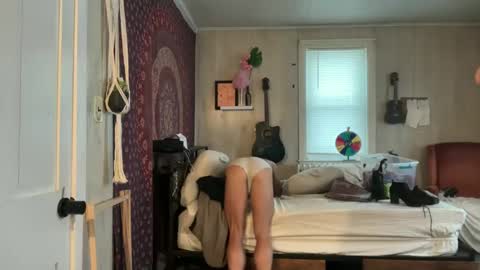 Snapshot of wolfblazer5 chatting on January 2025 09:00:02 PM Wolfblazer online show from January 2025 09:00:02 PM