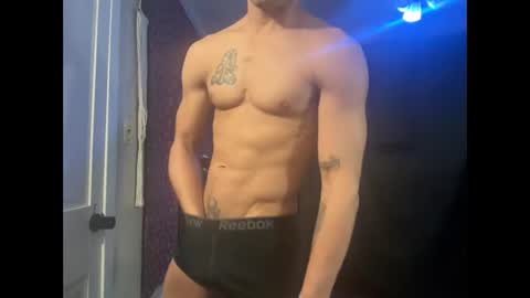 Snapshot of wolfblazer5 chatting on January 2025 11:36:02 PM Wolfblazer online show from January 2025 11:36:02 PM