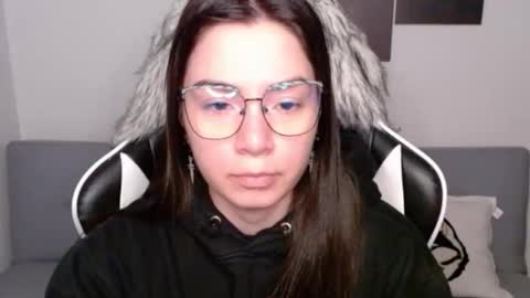 Alex online show from October 2025 02:26:01 AM