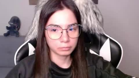 Alex online show from December 2025 02:28:01 AM