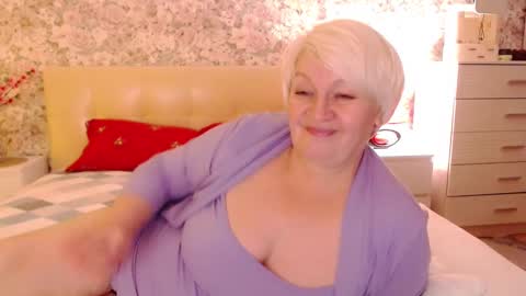 Snapshot of women_pleasures chatting on January 2025 03:07:02 PM women_pleasures online show from January 2025 03:07:02 PM