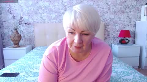 Snapshot of women_pleasures chatting on February 2025 10:16:01 AM women_pleasures online show from February 2025 10:16:01 AM