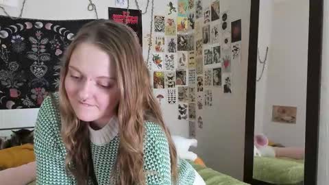 wonderconnie online show from November 2025 04:28:02 PM