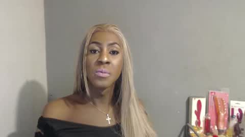 SHENIEL RODRIGUEZ online show from February 2026 07:29:01 AM