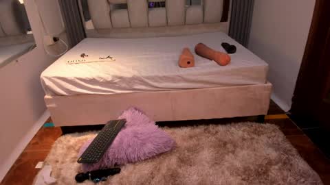 Snapshot of wonderkloe_ chatting on April 2026 09:19:01 PM wonderkloe_ online show from April 2026 09:19:01 PM