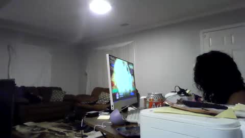 Woodpipe69 online show from December 2024 01:31:02 AM