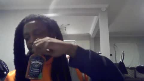 Woodpipe69 online show from January 2025 05:14:01 AM