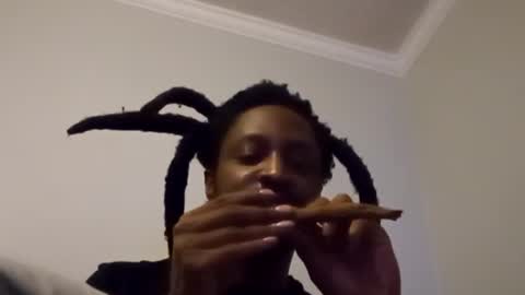 Woodpipe69 online show from January 2025 10:01:01 PM