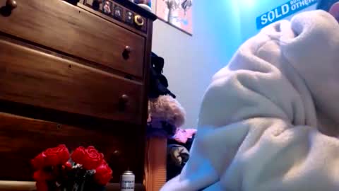 Snapshot of woofwolfxix chatting on October 2025 06:15:02 AM woofwolfxix online show from October 2025 06:15:02 AM