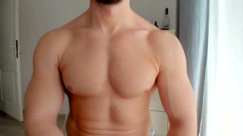 Snapshot of woolfiie chatting on March 2026 10:43:01 AM Wolfie online show from March 2026 10:43:01 AM