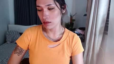 Camilla online show from December 2025 10:57:01 AM