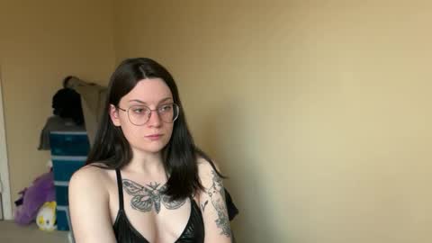 Snapshot of worship_lucina chatting on March 2025 05:50:01 PM Lucina online show from March 2025 05:50:01 PM