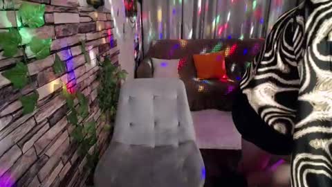 Snapshot of wow_co chatting on December 2024 07:45:02 PM wow_co online show from December 2024 07:45:02 PM