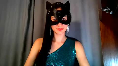 wow_dream_girl_ online show from October 2025 06:03:01 PM