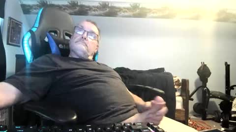 wowsers2022 online show from October 2025 07:14:02 PM