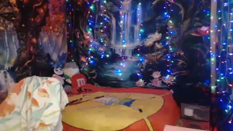 Snapshot of wrenlifux chatting on December 2024 06:02:02 PM wrenley online show from December 2024 06:02:02 PM