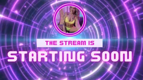 Wrenn Divine online show from April 2026 12:43:01 PM