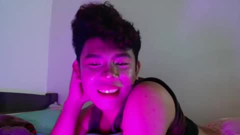 Snapshot of wusexx chatting on May 2026 04:26:02 PM wusexx online show from May 2026 04:26:02 PM