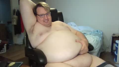 Snapshot of wvalentinox chatting on December 2024 12:19:01 AM WValentinoX online show from December 2024 12:19:01 AM