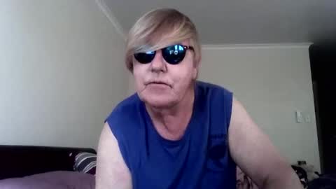Snapshot of wwwwio chatting on May 2026 11:02:01 PM wwwwio online show from May 2026 11:02:01 PM