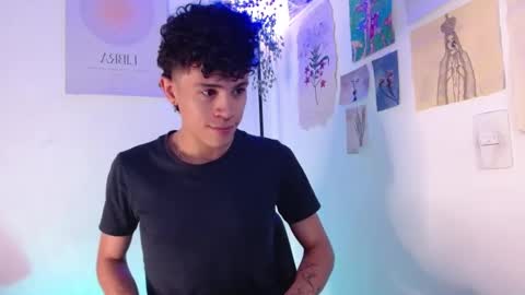 wyatt online show from December 2024 04:36:02 AM