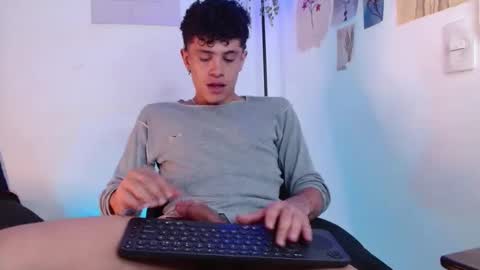 wyatt online show from December 2024 10:48:01 PM