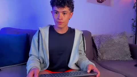 wyatt online show from January 2025 03:28:02 PM