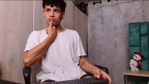 wyatt online show from January 2025 02:46:02 AM